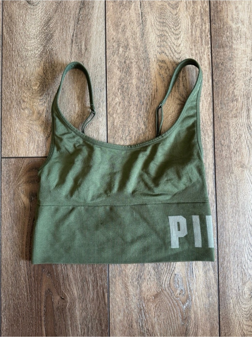 VS PINK LOGO SPORTS BRA